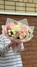 Авторский букет «Грёзы» — купить в Саратове с доставкой