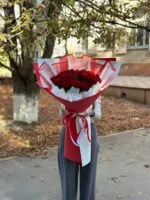 Букет гигант «25 красных роз №5» — фото 3