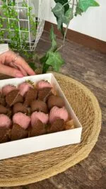 Бокс из клубники в шоколаде «Фиджи 25 клубник №9» — фото 2