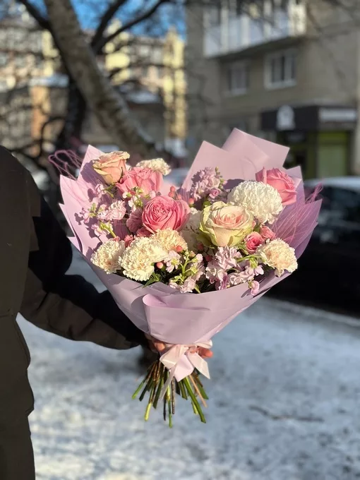 Авторский букет «Лавандовые сны» — купить в Саратове с доставкой