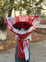 Букет гигант «25 красных роз №5» — купить в Саратове с доставкой