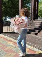 Авторский букет из пионов и пионовидной розы «Нежное сердце» — фото 3