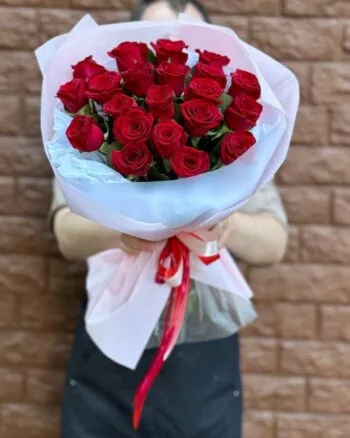 Букет-зефирка «21 красная роза» — купить в Саратове с доставкой