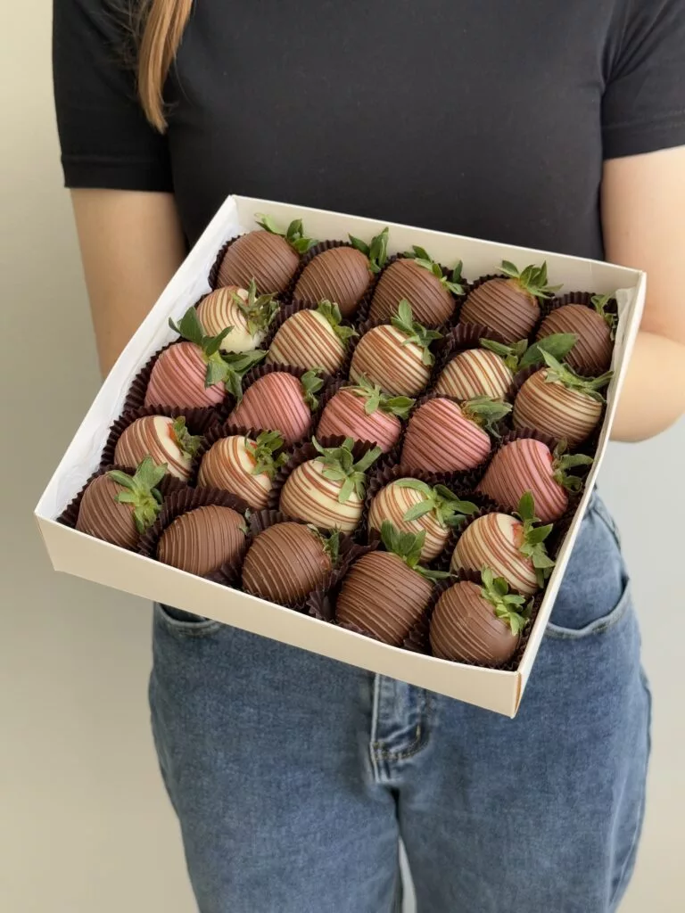 25 клубник — купить в Саратове с доставкой